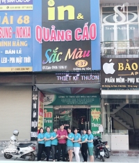 7.Biển SẮC MÀU HẠ LONG
